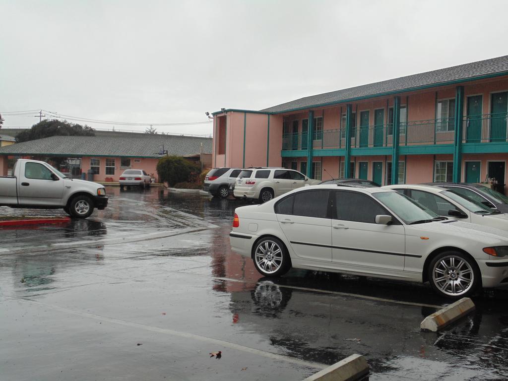 Inns Of California Salinas Esterno foto