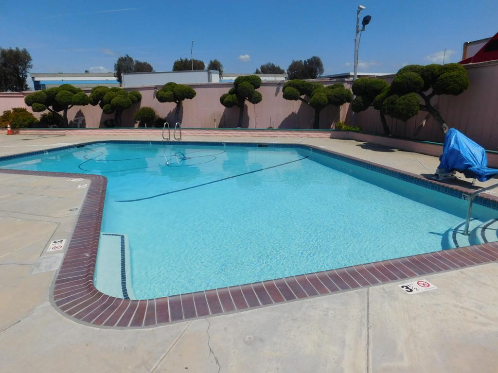 Inns Of California Salinas Esterno foto